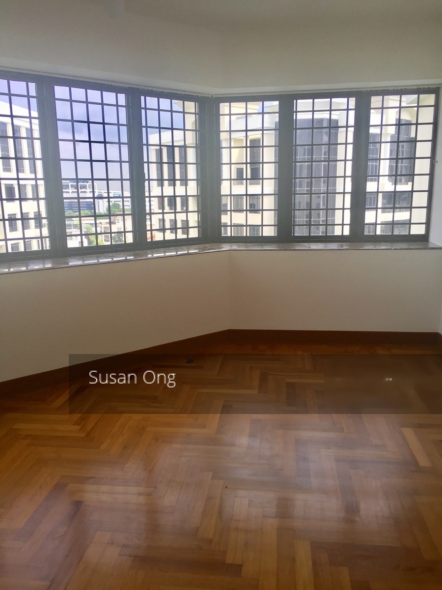 Eastpoint Green (D18), Condominium #153120212
